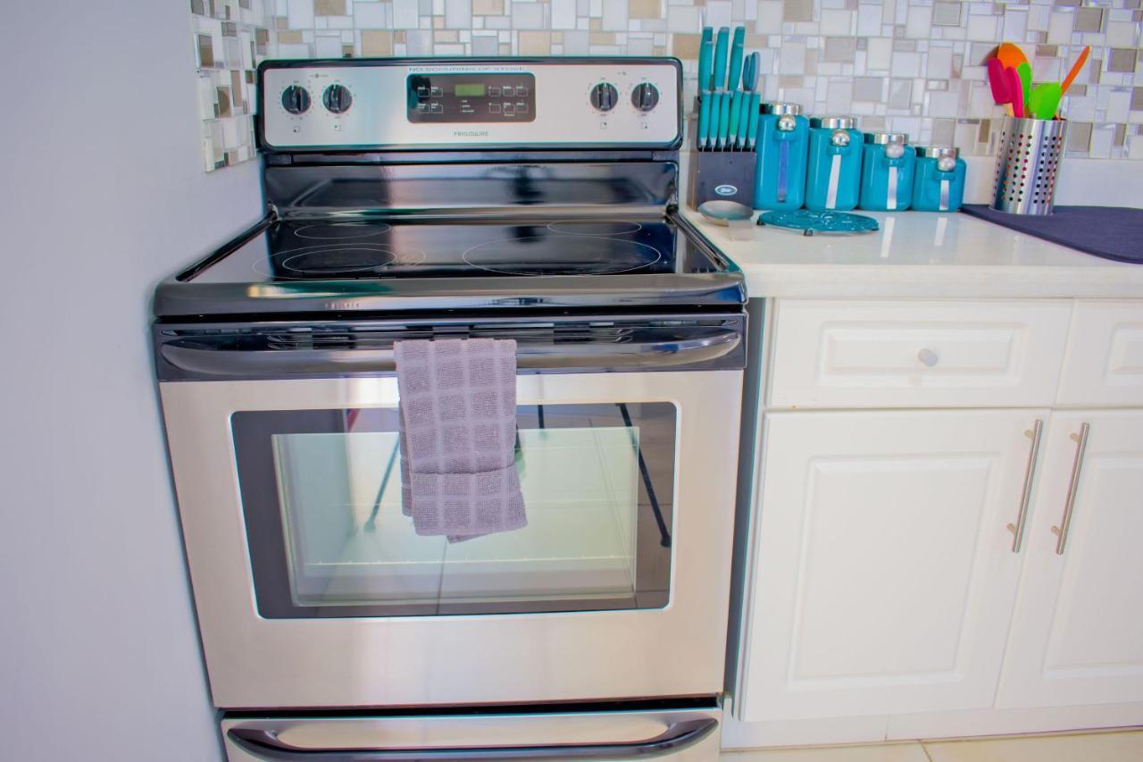 Donhead New Kingston Apt 5 Экстерьер фото