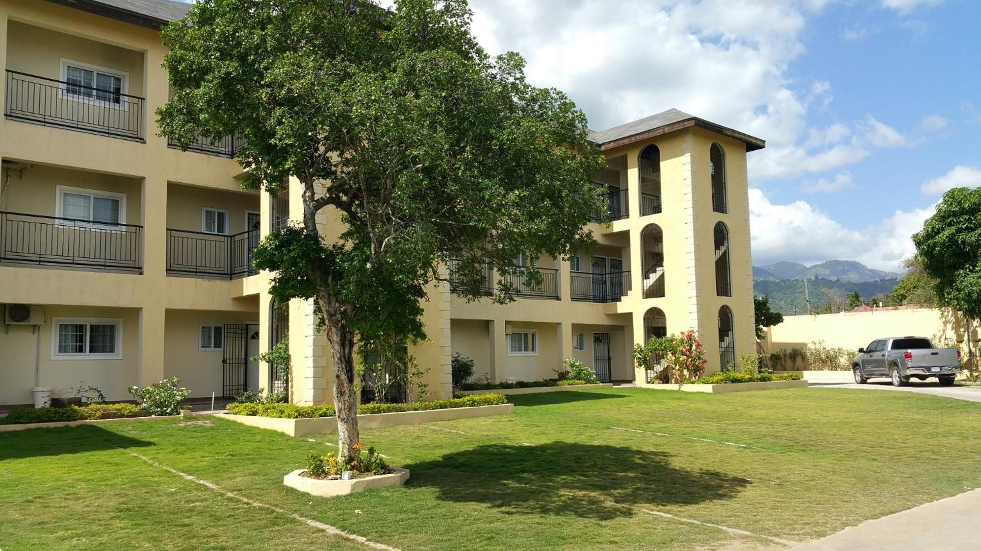 Donhead New Kingston Apt 5 Экстерьер фото