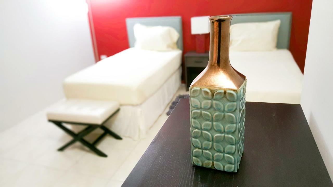 Donhead New Kingston Apt 5 Экстерьер фото