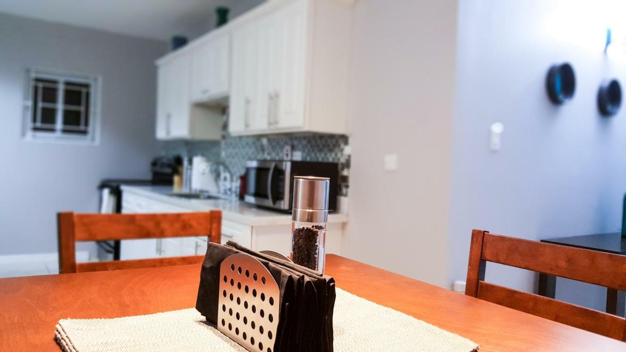 Donhead New Kingston Apt 5 Экстерьер фото